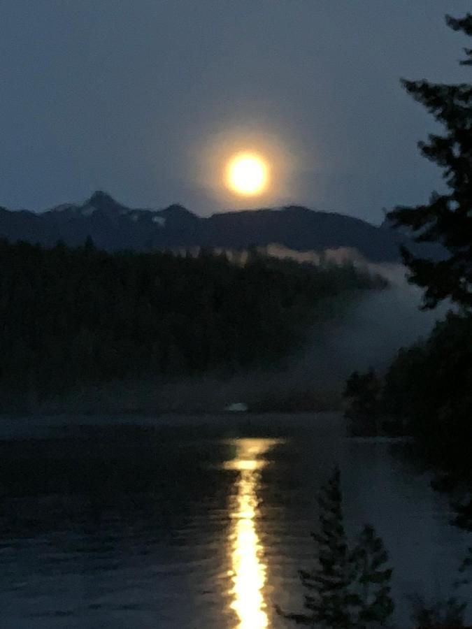 Earls Cove Orca View Bed & Breakfast Egmont Екстериор снимка