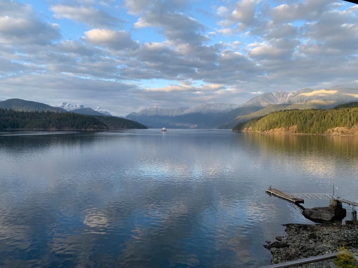 Earls Cove Orca View Bed & Breakfast Egmont Екстериор снимка